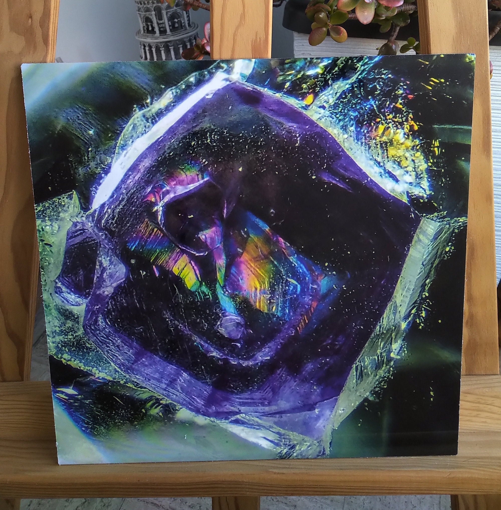 Toupie ~ Quartz à Fluorite ; Photomicrographie sur Aluminium