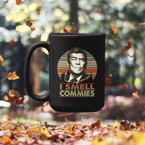 Jag luktar kommunister Ronald Reagan 450 ml stor svart kaffemugg bild 4