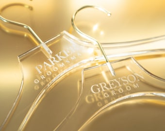 Percha de acrílico transparente grabada personalizada / Percha de boda / Percha de novia / Percha de novio / Regalo de padrino de dama de honor