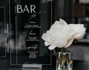 Letrero de barra acrílico transparente humo gris moderno con base transparente