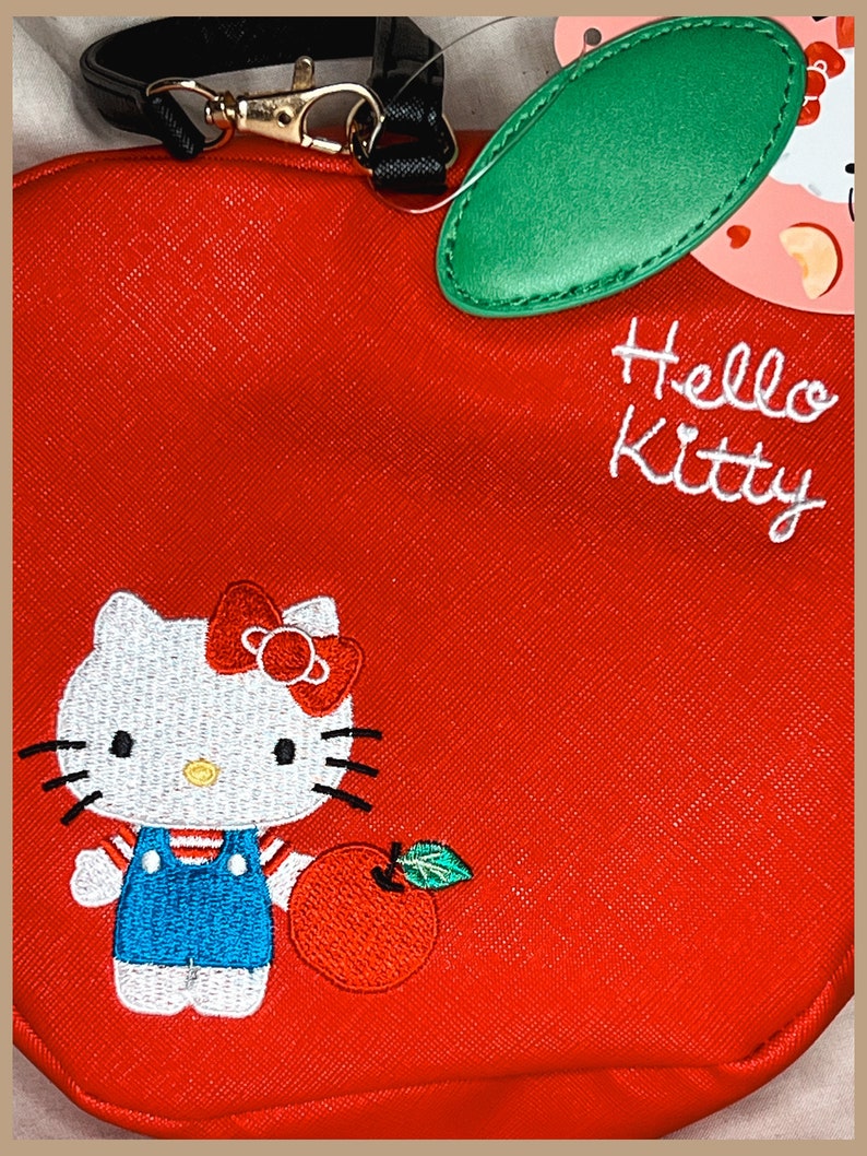 Hello Kitty Apple Die Cut Wristlet Bag/Pouch image 2