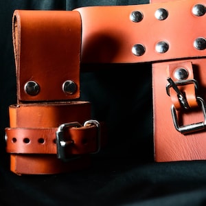 Ax loop / ax and ax loop with Molle attachment / durable leather ax / hammer / hammer holder