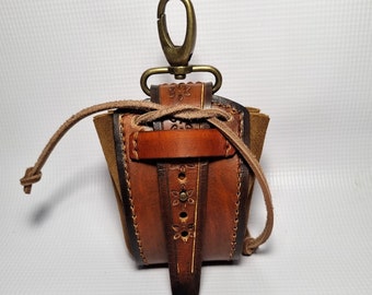 Ledertasche/Gürteltasche aus Leder. Western Leder Gürtel Pouc/ Handgemachte Ledertasche