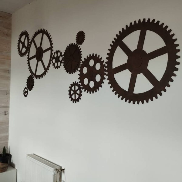 XL rust effect wooden gears