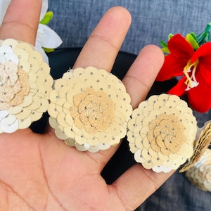 Sequenza 3D-Perline Fiori Finitura, Applicazione floreale Cielo 3D, Finitura fiori 3D Finitura in nastro di pizzo per abito da sposa Design