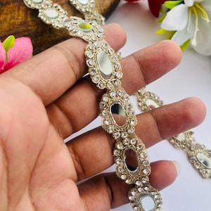 Bordura con perline di zirconi a specchio da 1 metro | Bordura ovale in cristallo fatta a mano per sari, lehenga, abiti, camicette da sposa