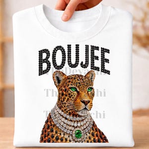 BOUJEE PNG, Strass Luipaard, Luxe Wilde Kat, Glamoureus Dier, Groene Ogen, Bling Ketting, Mode Grafisch, Chique Diva