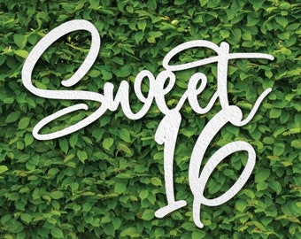 Sweet 16 Wood Wall Sign, Rustic Sweet 16 Backdrop Sign, 16th Birthday Decoration Banner, Sweet 16 Birthday Party Sign, Girls Party Décor