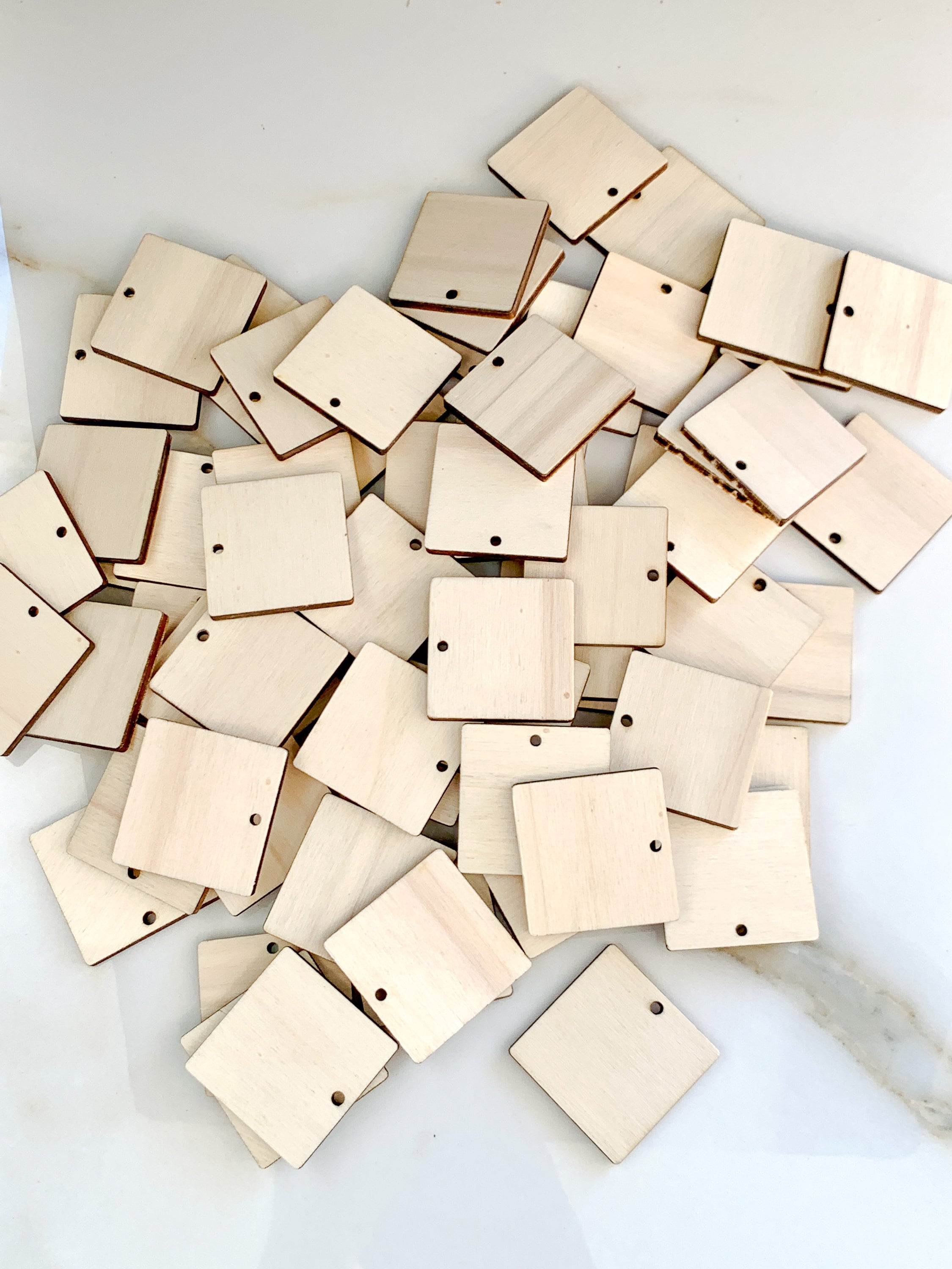 Wood Squares Tiles Unfinished for Crafting, Wooden Craft Squares, DIY Craft  Supplies Wood Square Shape, Wood Base Game Pieces Small Blocks 