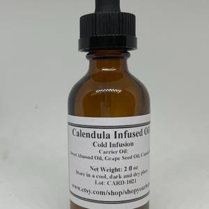Calendula Infused Oil, Cold Pressed Calendula Oil, Hand-crafted, Face, Body, Bath, Spa, Salves, Balms, Soaps