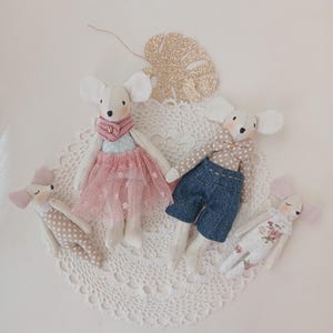 Linen Mouse Doll Family ,Dollhouse Mouse Stuffed Animal ,Mice Toys ,Mouse Family 14.5 cm. Pink Tulle Skirt,Denim Pants,Baby mouses 10.5 cm.