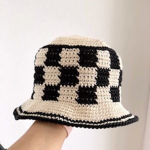 Crochet Checkered Bucket Hat, Customizable in different colors image 3
