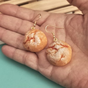 Bread drop earrings. Kawaii bread miniature earrings. Hypoallergenic gold stainless steel hooks Perfect gift for bakers, pastry chefs Bakery