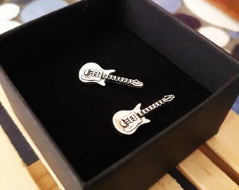 Niedliche E-Gitarren-Ohrringe. Unisex-Gitarrenstecker. Originelles Geschenk für Freunde, Musiker, Gitarristen und Musikliebhaber