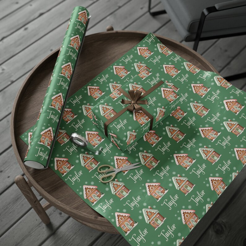 Personalized Christmas Wrapping Paper: Gingerbread House Gift Wrap 画像 3