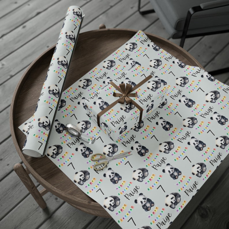 Personalized Panda Birthday Wrapping Paper: Custom Kids Gift Wrap afbeelding 2