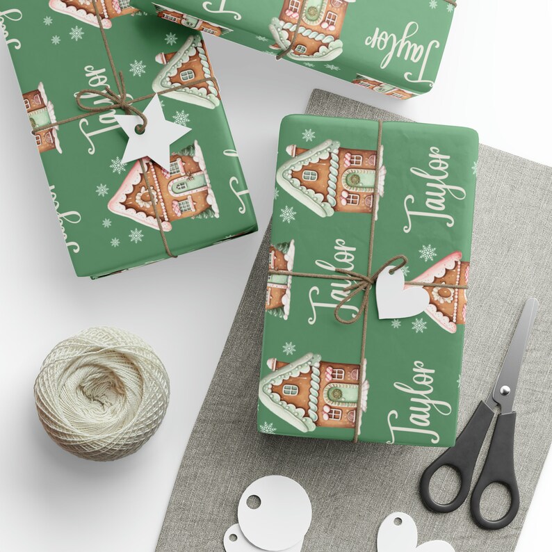 Personalized Christmas Wrapping Paper: Gingerbread House Gift Wrap 画像 5