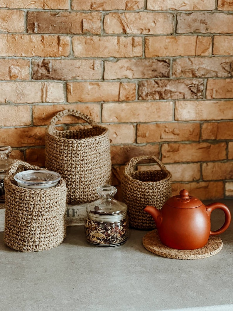 Jute crochet hanging baskets Pattern. Hanging planter Pattern. Boho nursery decor. Jute basket crochet tutorial image 6