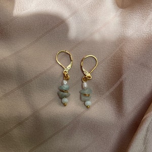 Elegant hanging earrings aquamarine