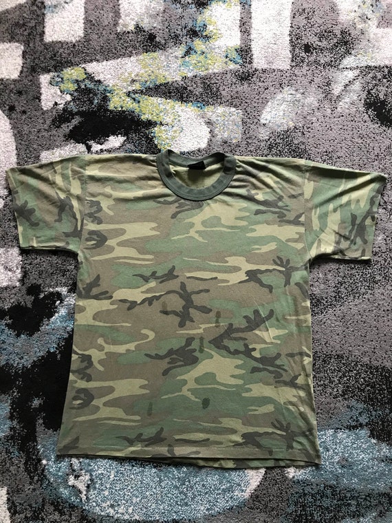 90's Rothco Camouflage Shirt