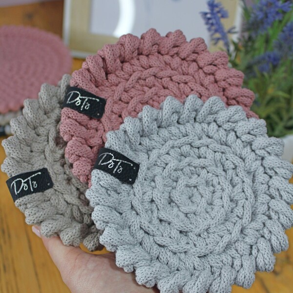 Crochet coasters set of 3 coasters Pearl Light Grey Blush Natural Beige Coffee Handmade Home Décor Kitchen Living Room Dinning Room Gift set