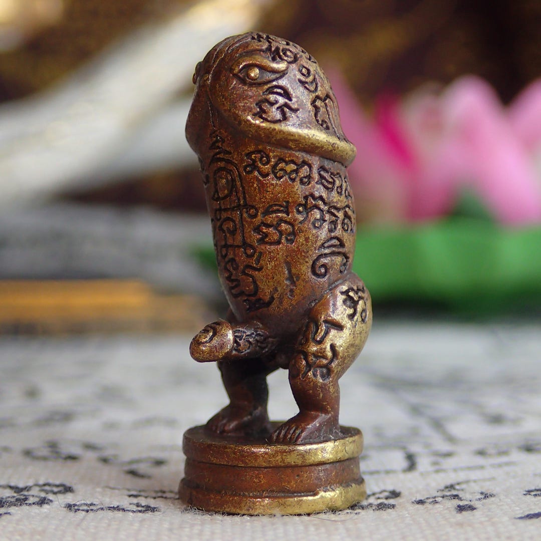 Love Amulet / Paladkik / Holy Buddhism Talisman / Charm Lingam / Collectible Holy Amulet / Palatkik Mini Statue - Etsy Japan