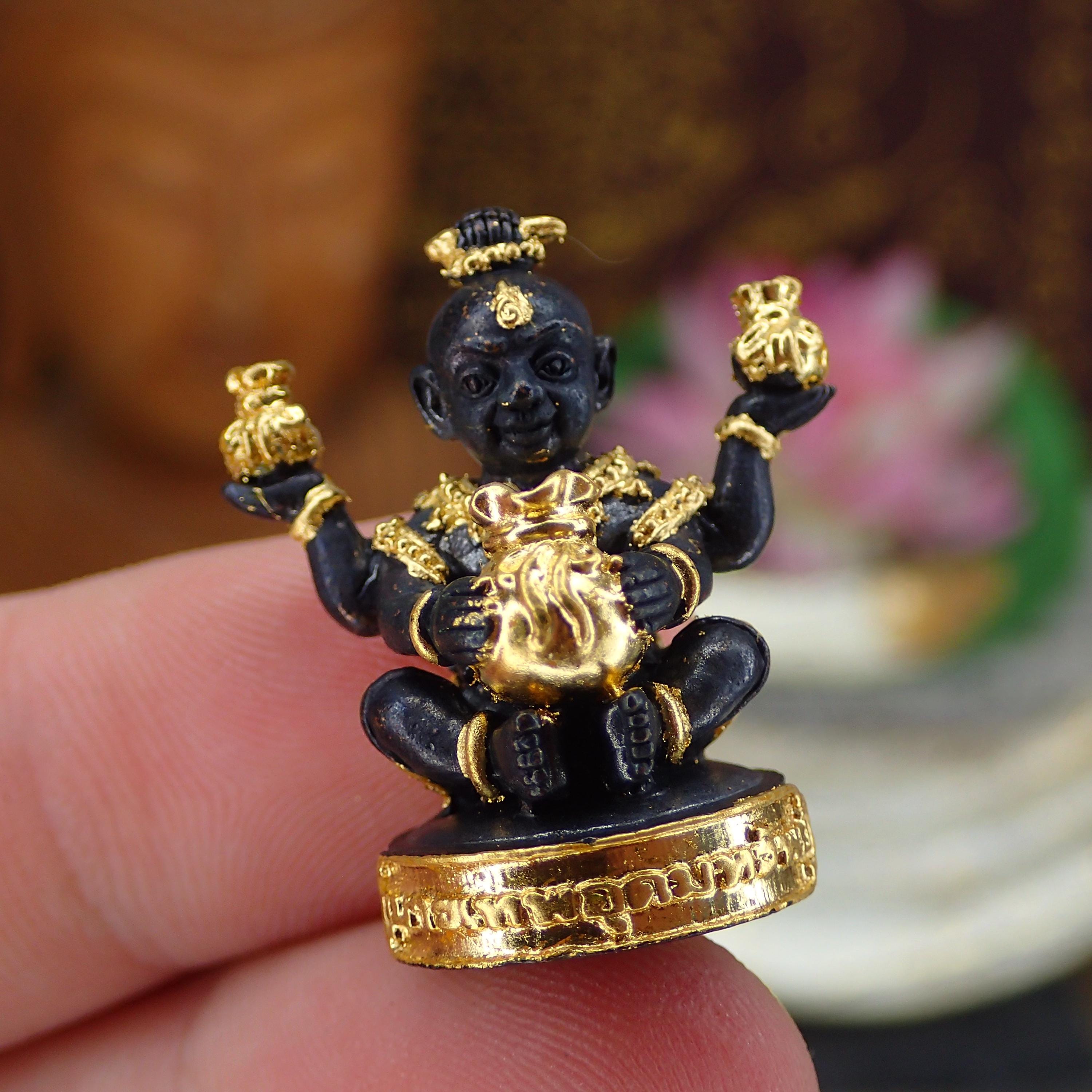 Kuman Thong - Etsy