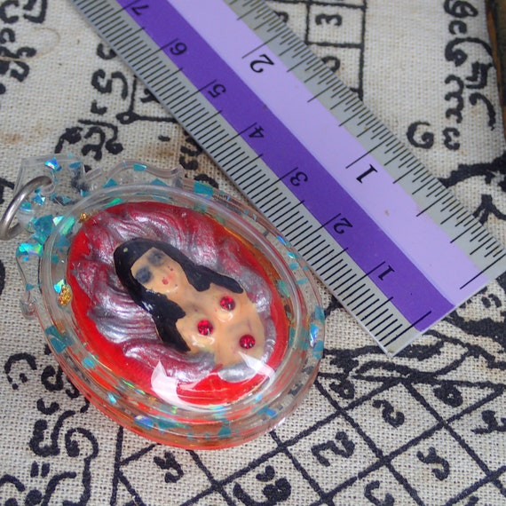 レディフォックス / タイの愛のお守り / レディ9尾仏教のお守り
