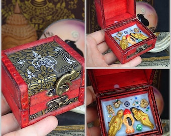 Thai Love amulet / Paladkik Charm Buddhism Talisman / Lady E-Pher / Palatkik / Small Buddha Amulet / Wax Box