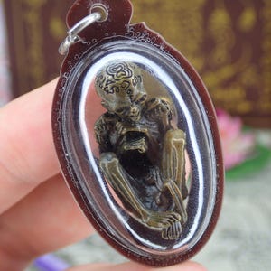 Kuman Thong / Holy Thai amulet / Love Charm Buddhism Talisman / Guman Doll Hong Prai Talisman / Pediatrics / Small Buddha Pendant