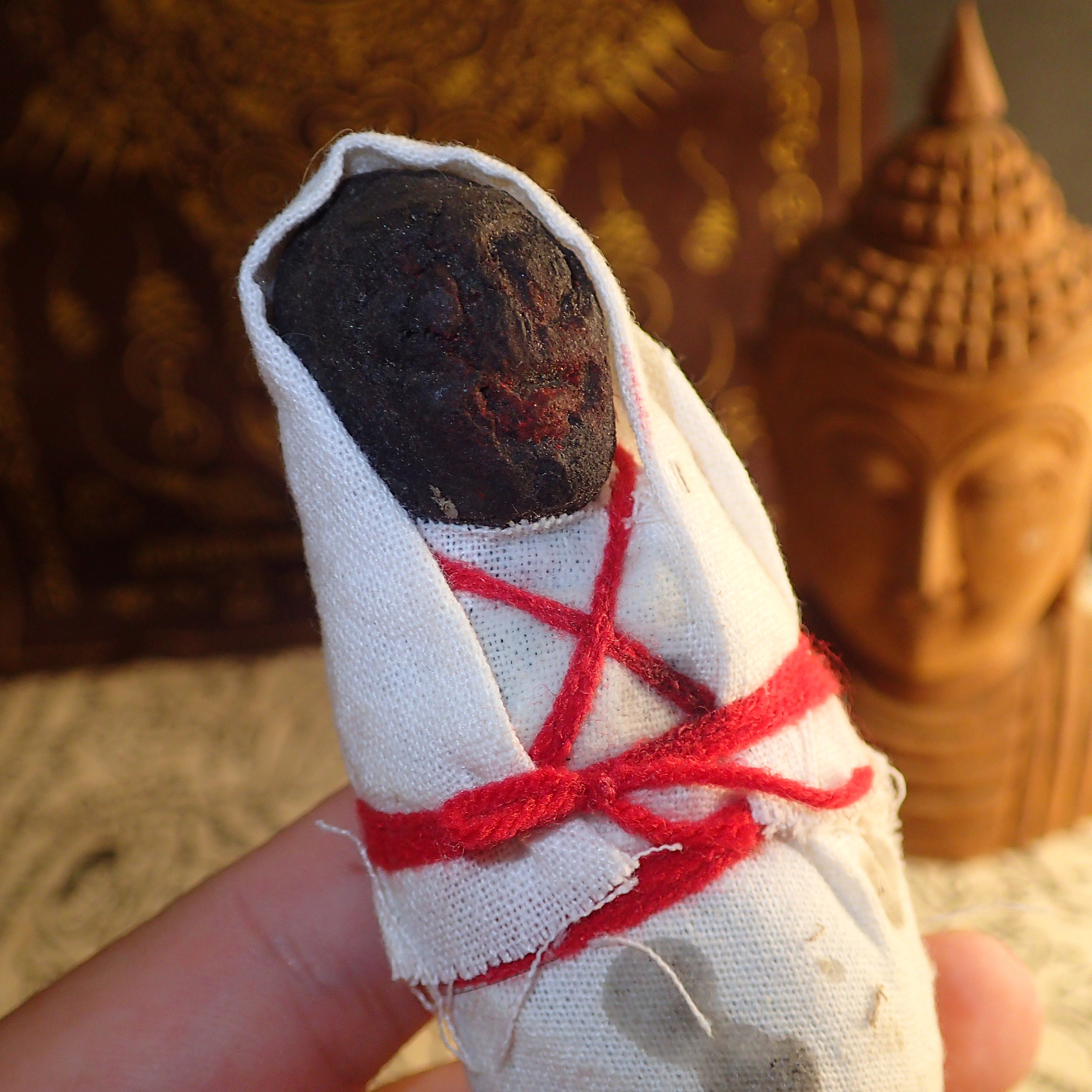 Blessed Nang Hong Prai / Phi Phi Voodoo Doll / Thai amulet Charm Love Talisman / Buddha Amulet / Hong Prai Skull
