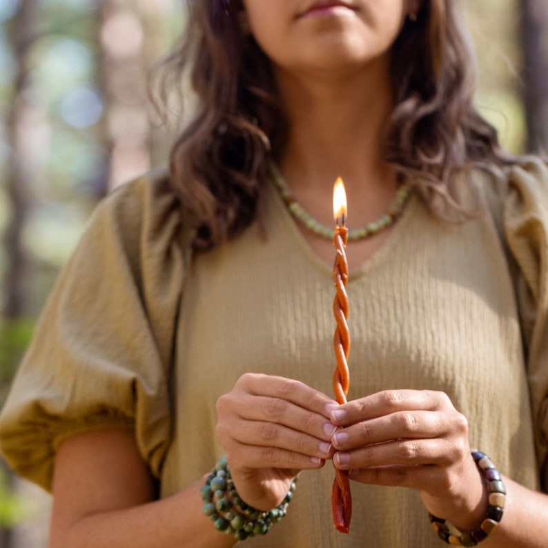 Livros de Magia com Velas: 6 livros em 1, Feitiços, Rituais, Guias de Magia com Velas, Pagão, Páginas Wiccanas, Grimório, E-book para Bruxos Iniciantes imagem 2