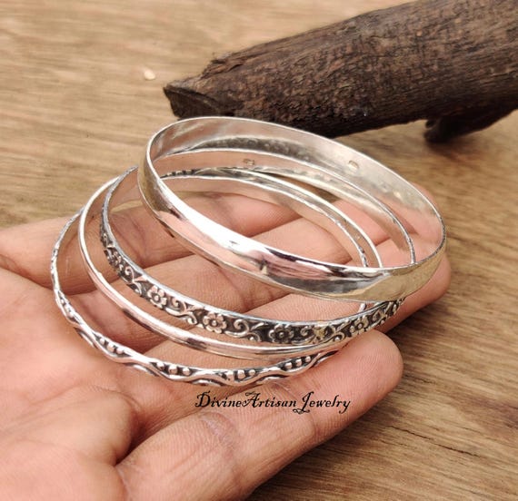 Elegant Design 4-set Silver Bangle, 925 Sterling Silver Bangle