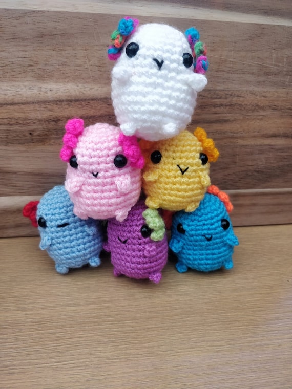 Crochet Cute Plush Mini Axolotl Figures or Keyring 