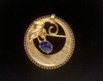 Broche de filigrana relleno de oro de 12 k con sodalita de Burt Cassell
