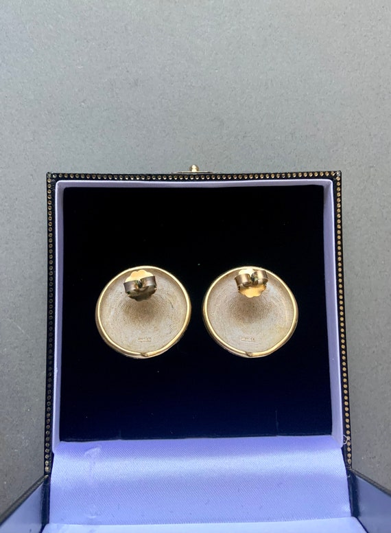 Ceramic Gold Leaf Seashell Stud Earrings Signed FO - image 6