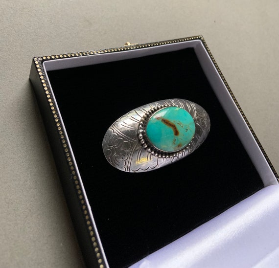 Kingman Turquoise & Sterling Silver Engraved Oval… - image 4