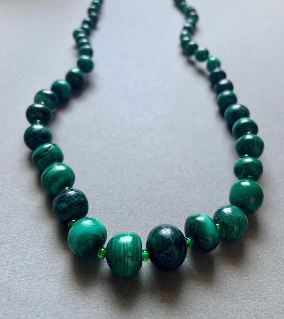 Beaded Malachite & Glass High-Quality Necklace