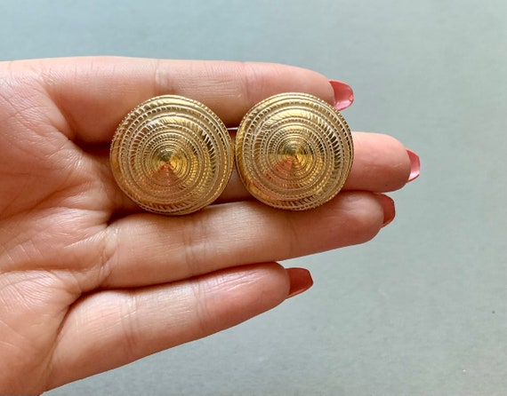 Ceramic Gold Leaf Seashell Stud Earrings Signed FO - image 4