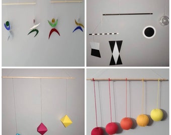Lot 4 mobiles Montessori (couleurs Gobbi au choix et danseurs multicolores)