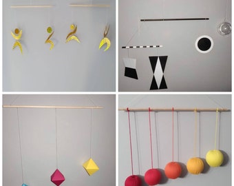 Set of 4 Montessori mobiles (Gobbi colors of your choice and gold-colored dancers)