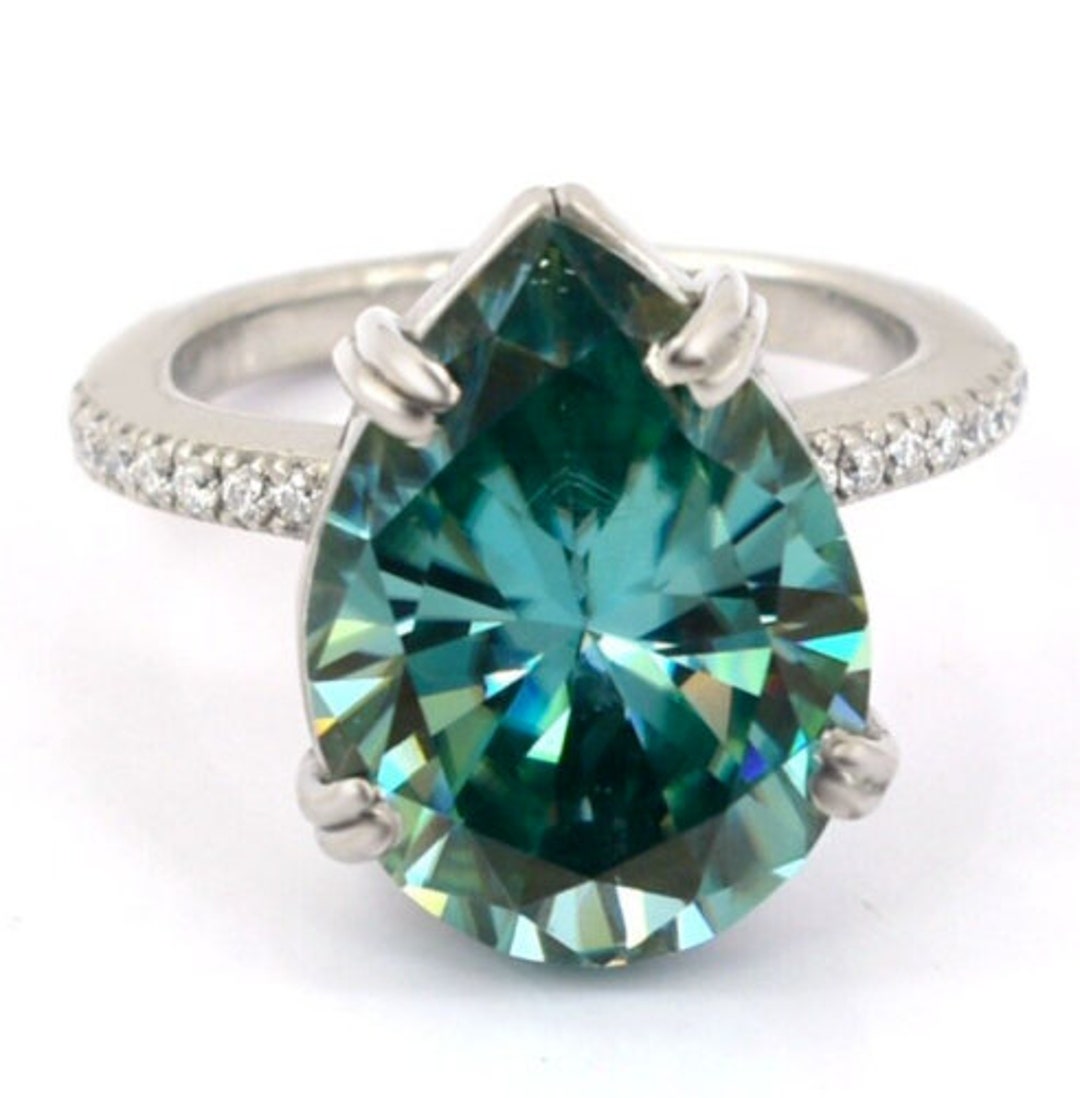 10 Ct Blue Diamond Pear Shape Ring Great Shine and Luster Clarity VVS1 ...