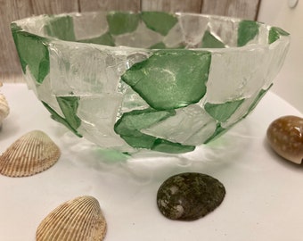 Beach Sea Glass Bowl /Green Seaglass Bowl /Beach Decor /Decorative Seaglass Bowl /Homedecor / wedding gift couple unique/FREE SHIPPING