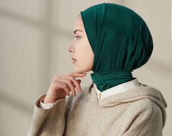 Sport Hijab, Gift For Mom, Green Hijab Scarf, Instant Hijab, Easy Hijab, Hair Scarf,  Head Scarf, Designer Scarf