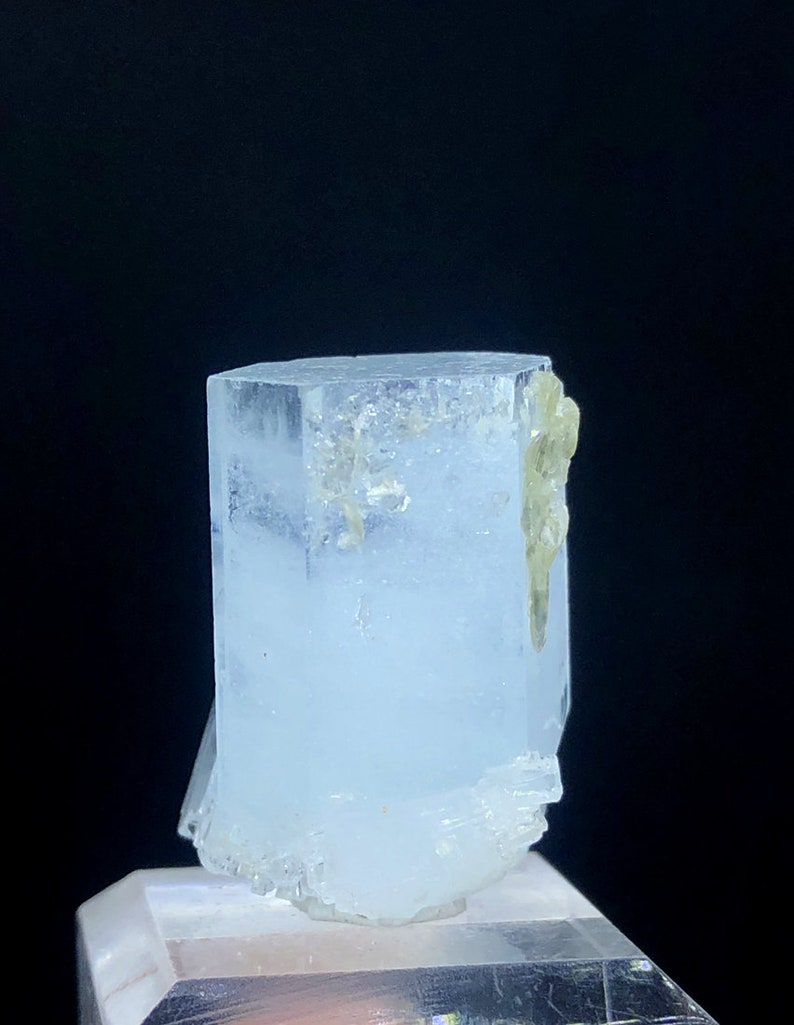 raw aquamarine raw aquamarine