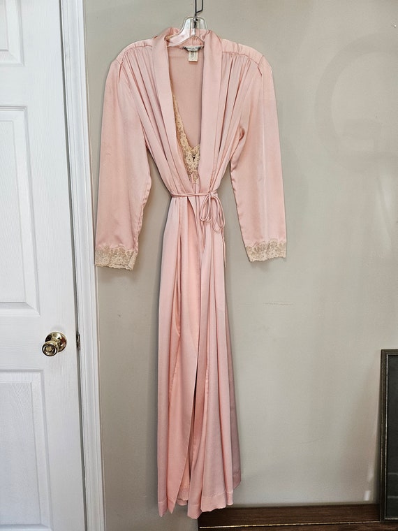 Christian　Dior　スリップ (ピンク) Dway Slide Pale Pink Calfskin and Embroidered Cotton | DIOR
