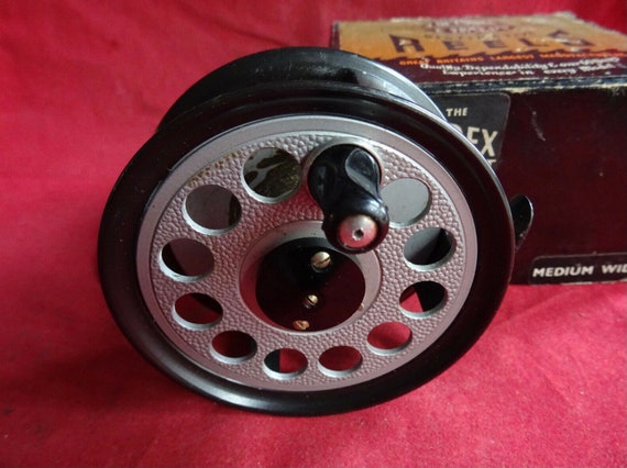 Vintage Pridex 4 Medium Width Spool Lightweight Spey Reel by JW