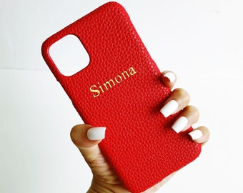 Personalized Pebble Leather iPhone Case: Monogrammed Initials