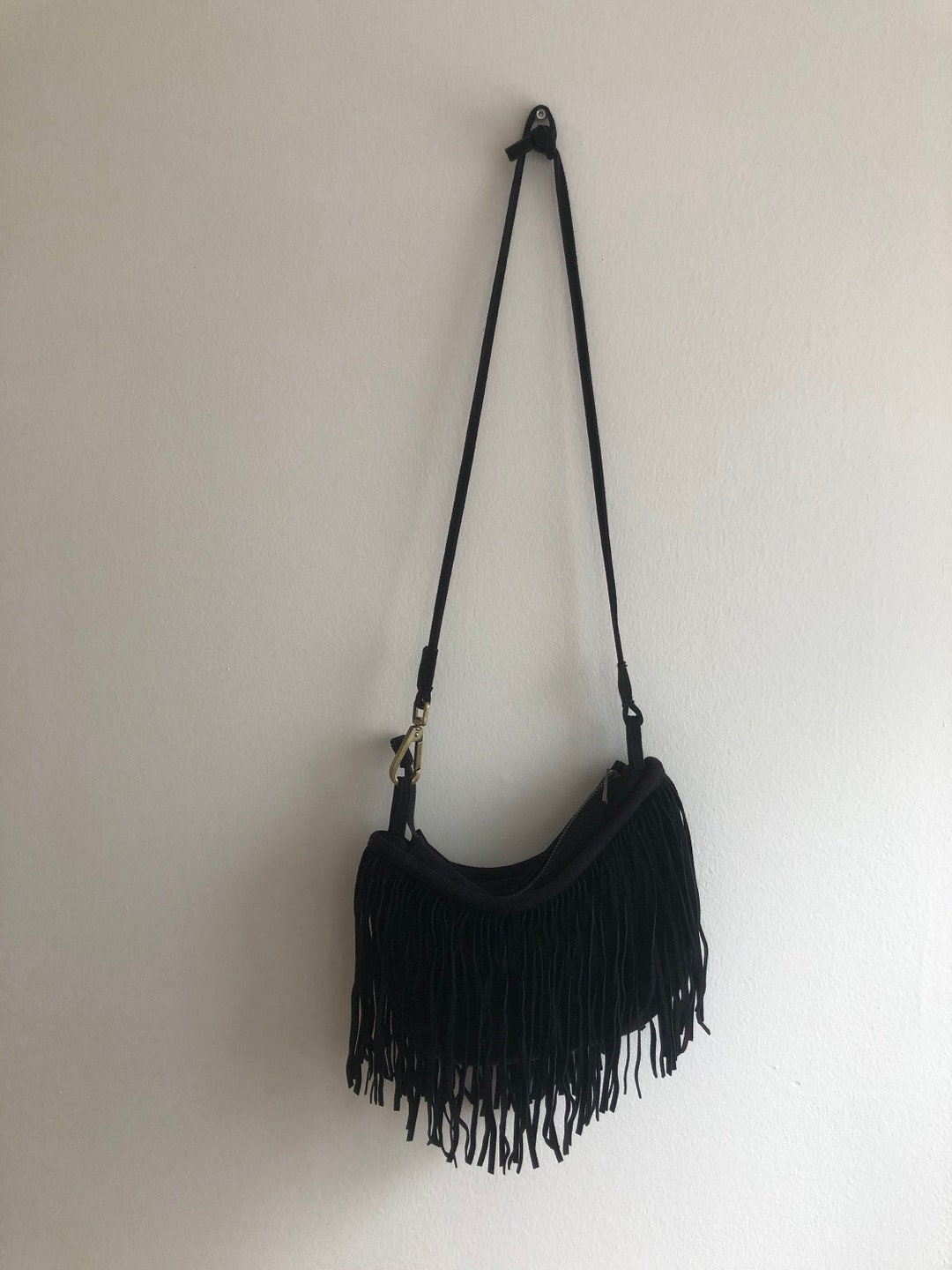 Black Suede Tassel Crossbody Bag Etsy.de