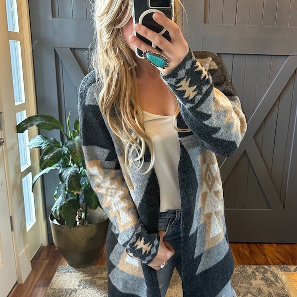 Cardigan en tricot à imprimé aztèque : manteau-pull long de style sud-ouest